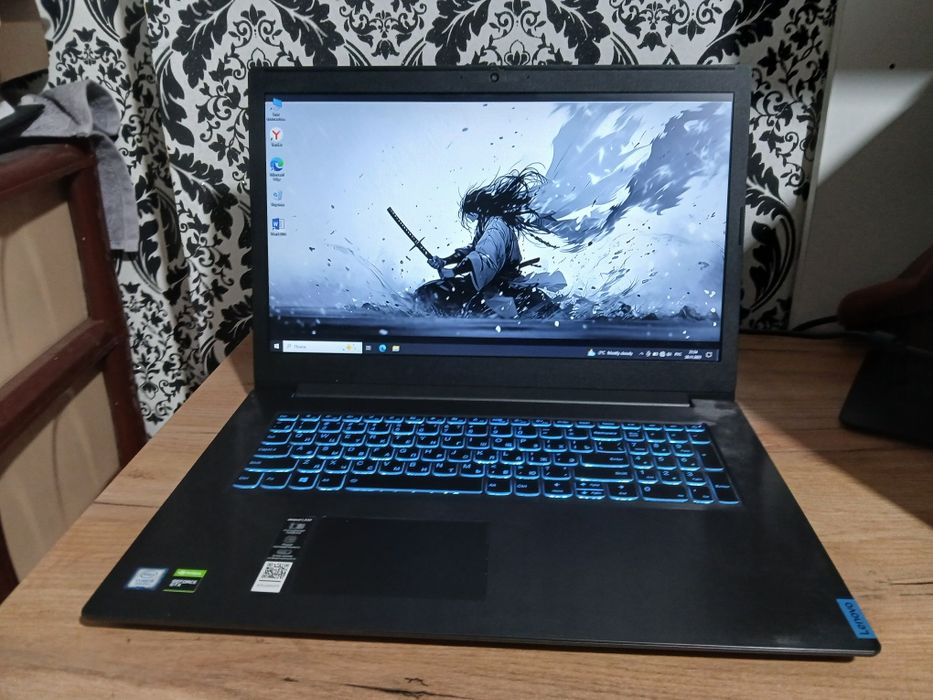 Игровой ноутбук lenovo