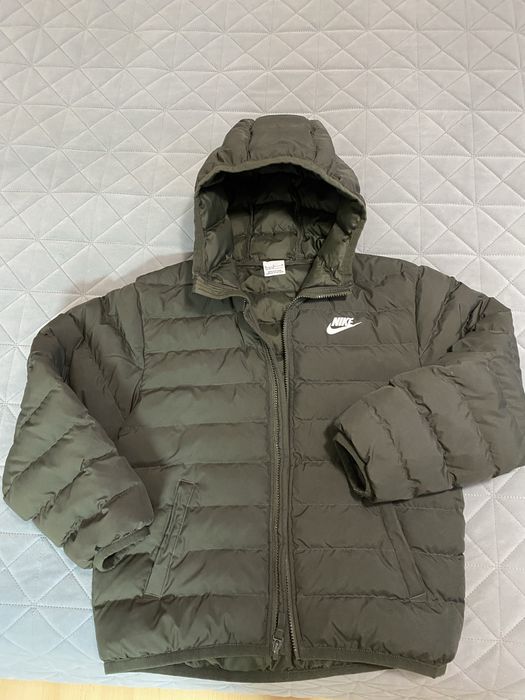 Зимно яке Nike  - р-м 137-147 см.