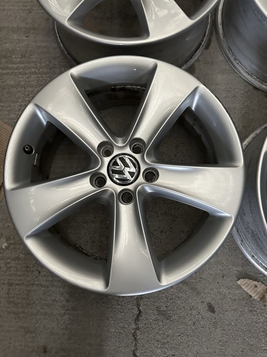 Jante origi 17 5 112 Wv Passat Touran Tiguan Jetta Golf 5 6 Skoda Seat