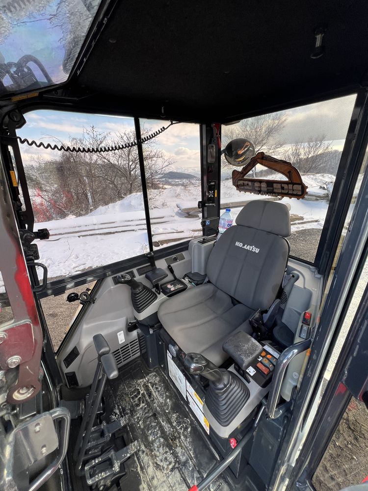 Мини багер Komatsu pc26mr-5 Перфектен 1217м.ч