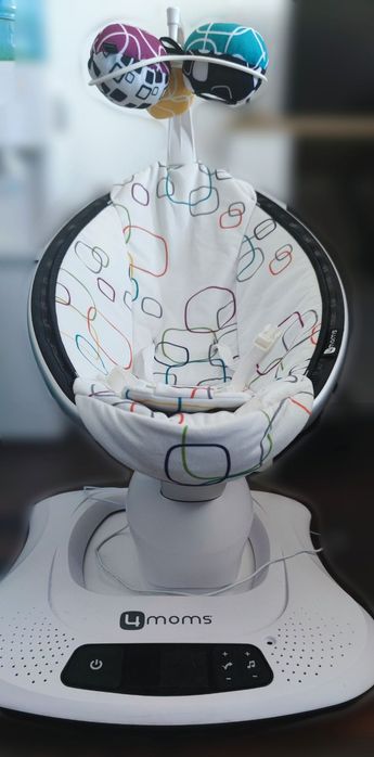 MamaRoo 4.0 Multi-color plush