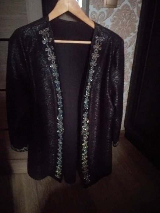 Женская одежда пиджак 54р 56р