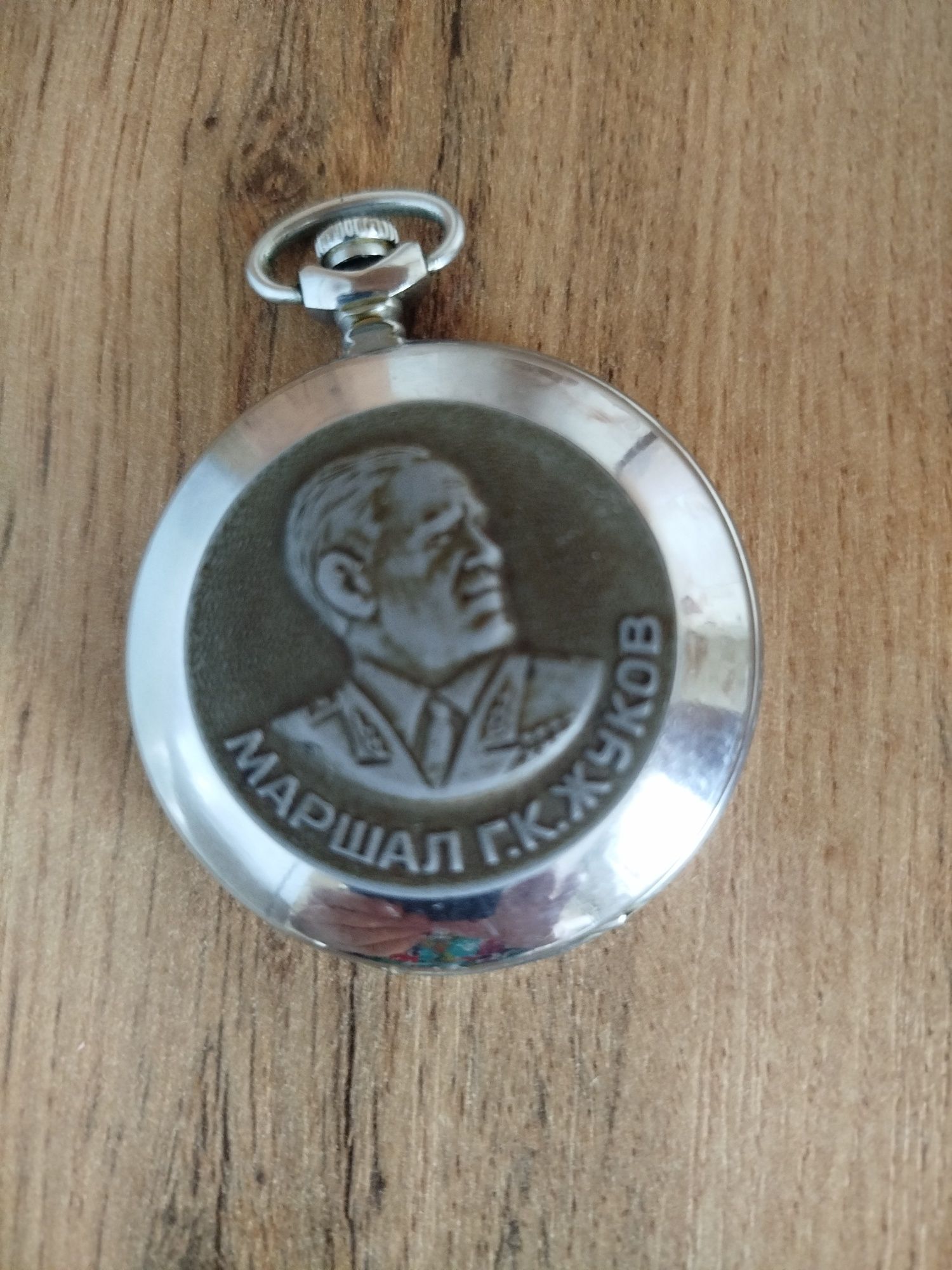 Продам рабочие карманные часы 12500