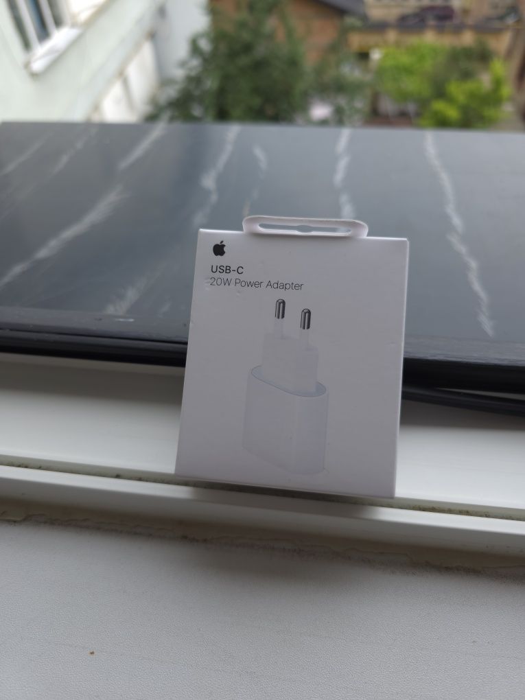 Încărcător Fast Charge - 20W USB C -  IPhone SIGILAT