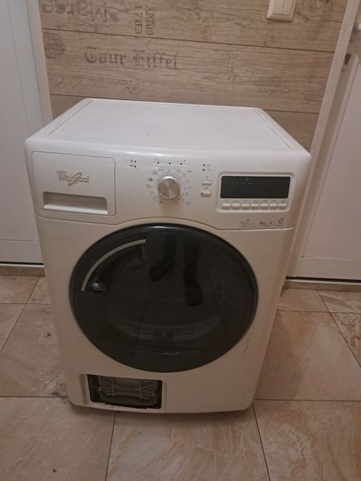 Продавам ,Сушилня Уърпуул