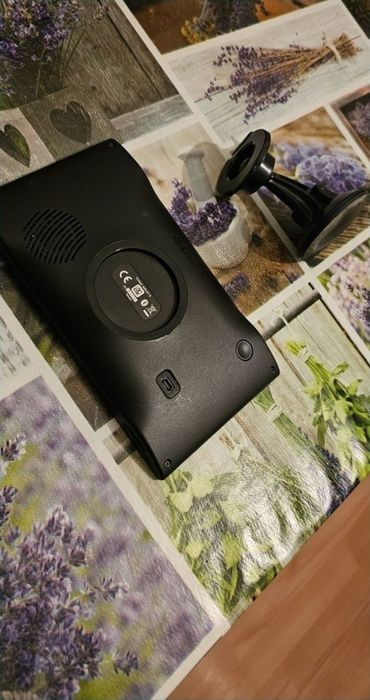 GPS auto,marca Garmin seria 660LMT-D Camper pentru Rulota si transit