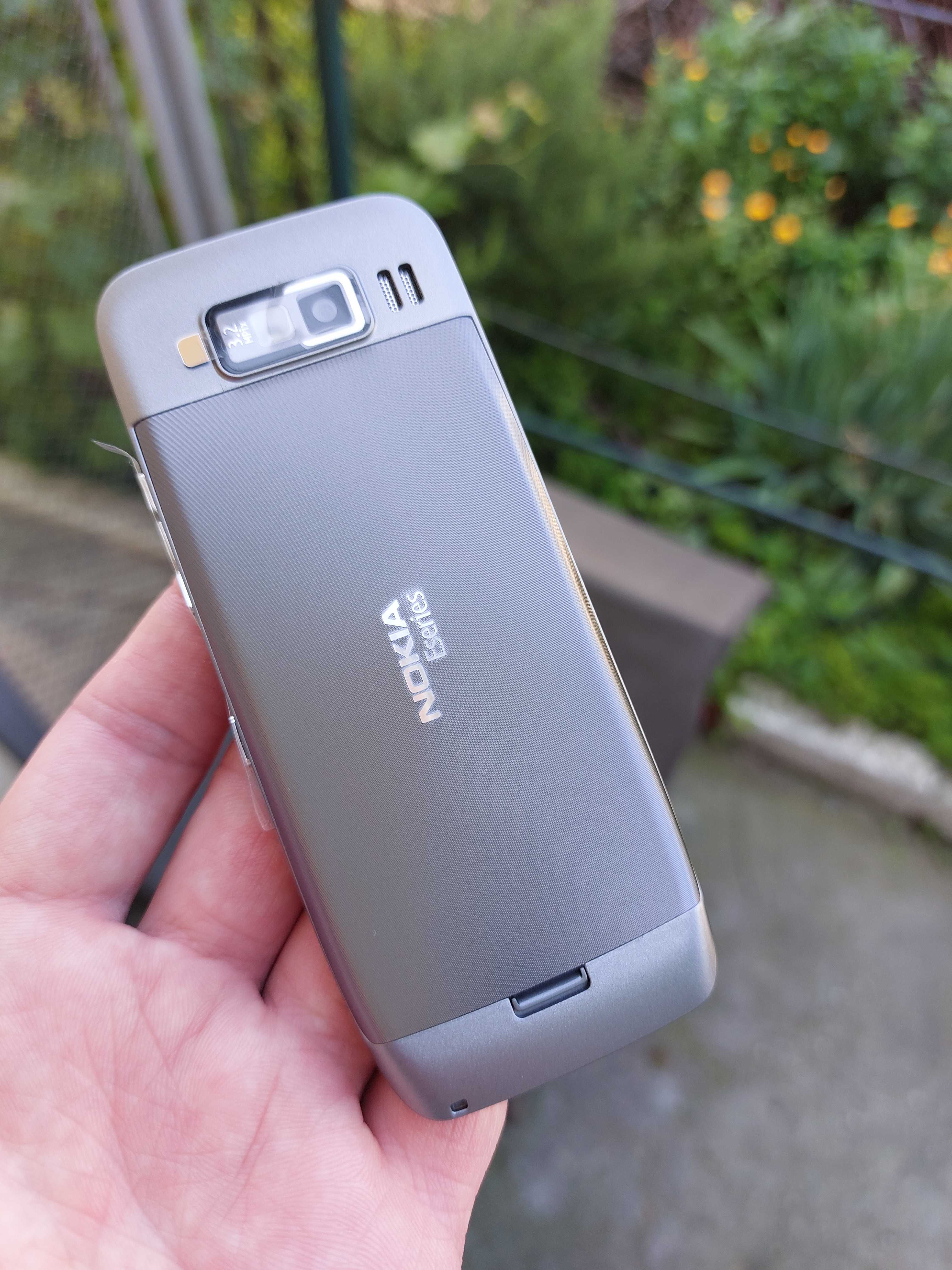 Nokia e52 ca NOU orig Finland decodat meniu romana fara alte accesorii