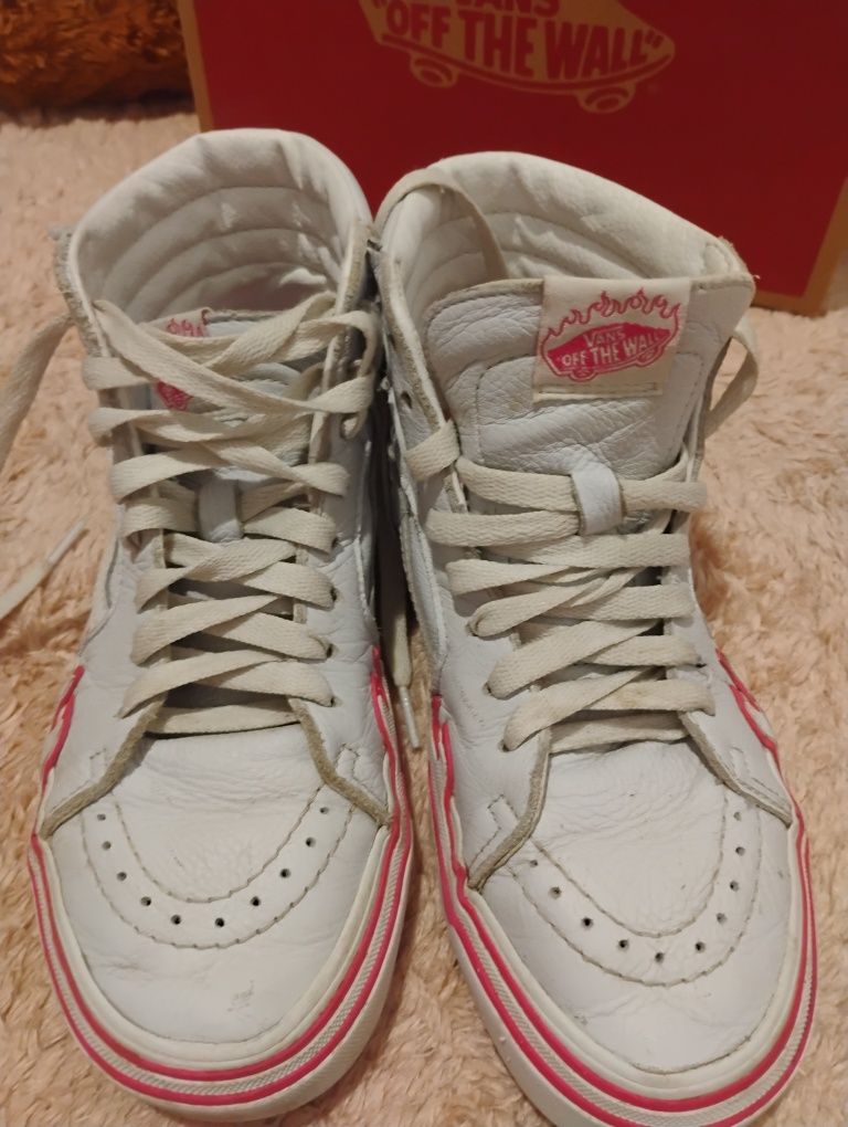 Vans оригинални кецове естествена кожа