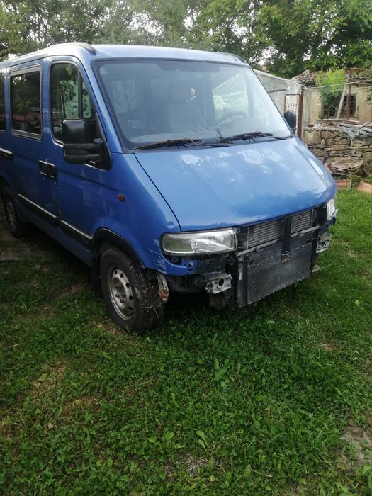 Бус Renault Master 2.8TD