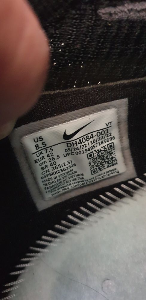 Nike Air Vapormax UK 7.5 / 42/26.5см  НОВО! ОРИГИНАЛ! Мъжки Маратонки!
