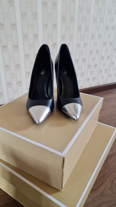 Новые туфли. Фирмы Michael Kors. Оригинал