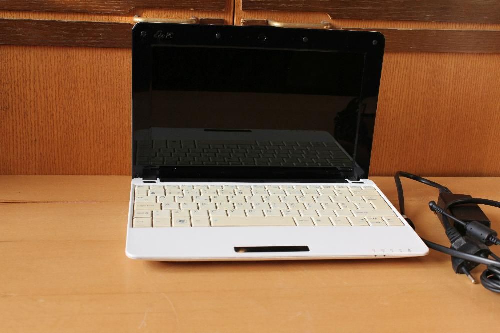 Asus Eee PC 1005HA 10 инча