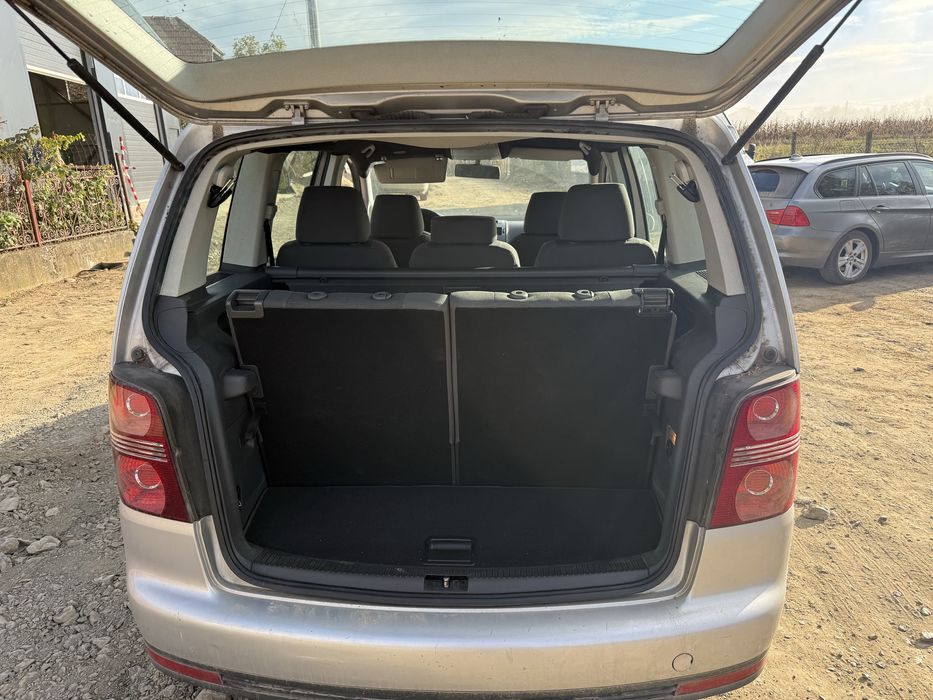 VW Touran 1.9 TDI 7 locuri