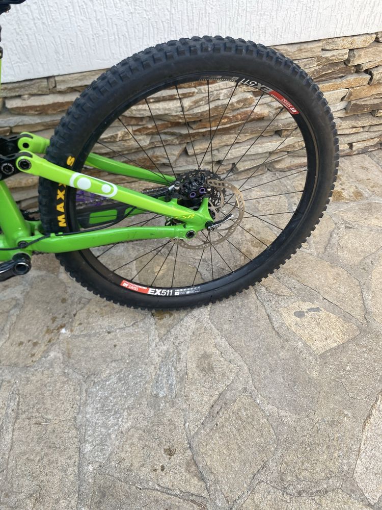 Specialized enduro comp 29/6 fattie