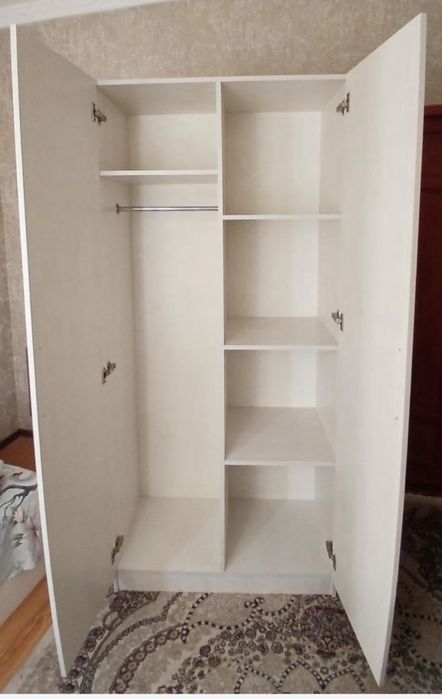 шкаф сотилади янги