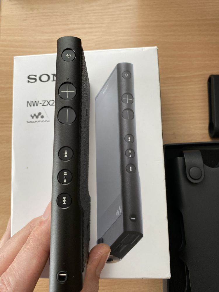 SONY Walkman NW-ZX2 Дигитален аудио и видео плеър DAP 128GB