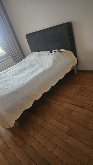 Легло 160/200 см – сива табла, рамка фурнир, отлично състояние