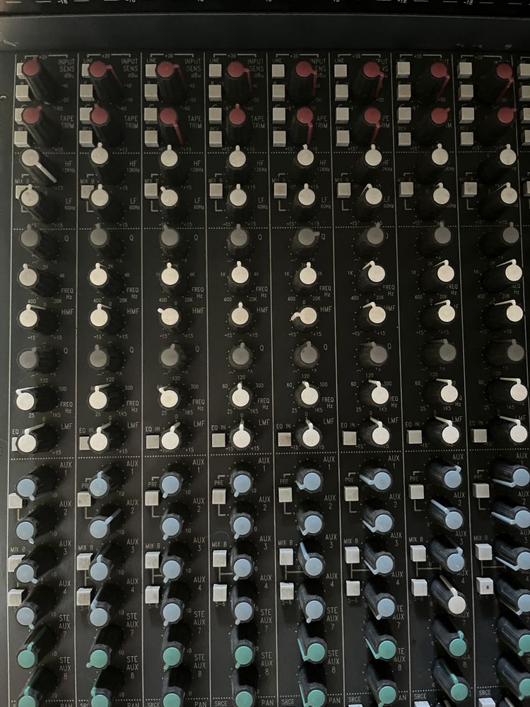 Soundcraft Ghost 24 analogue console