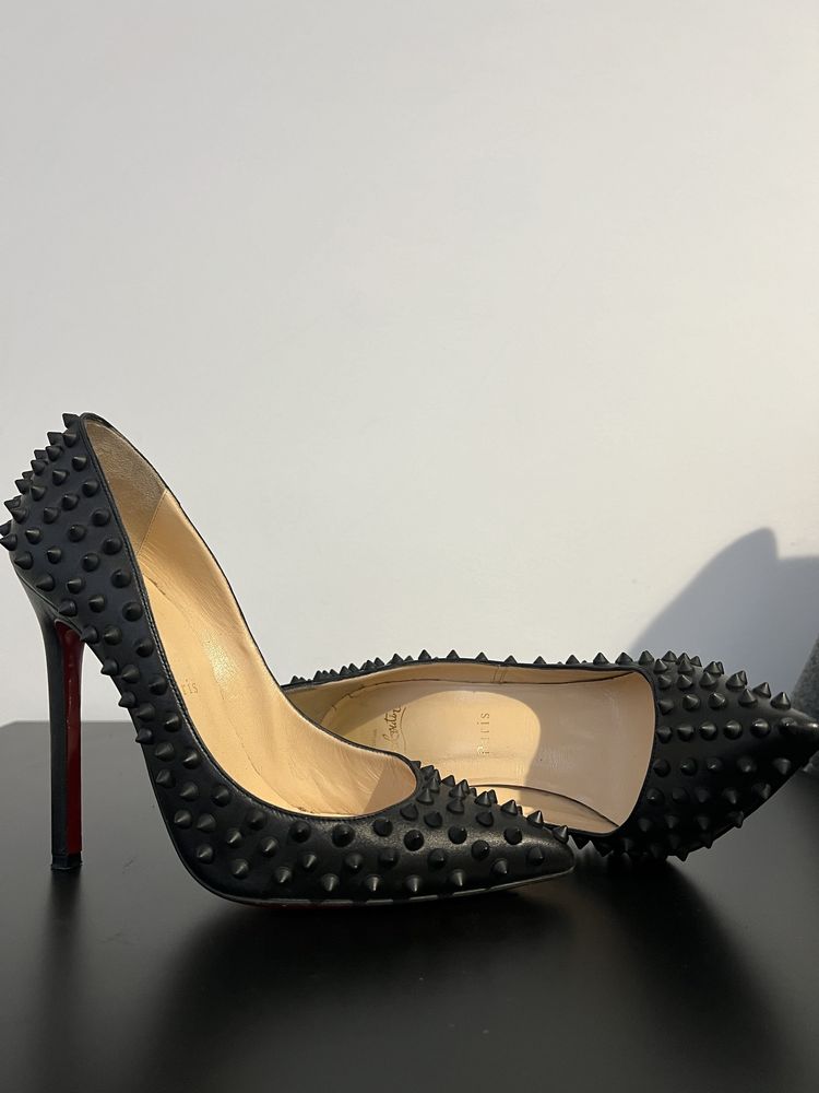 Дамски обувки Christian Louboutin