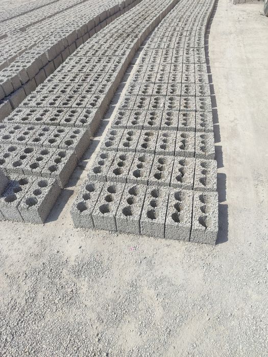 Shlakablok yetkazib beramiz