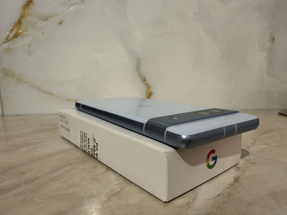 Google Pixel 7a – 128 GB, Albastru – Stare impecabilă