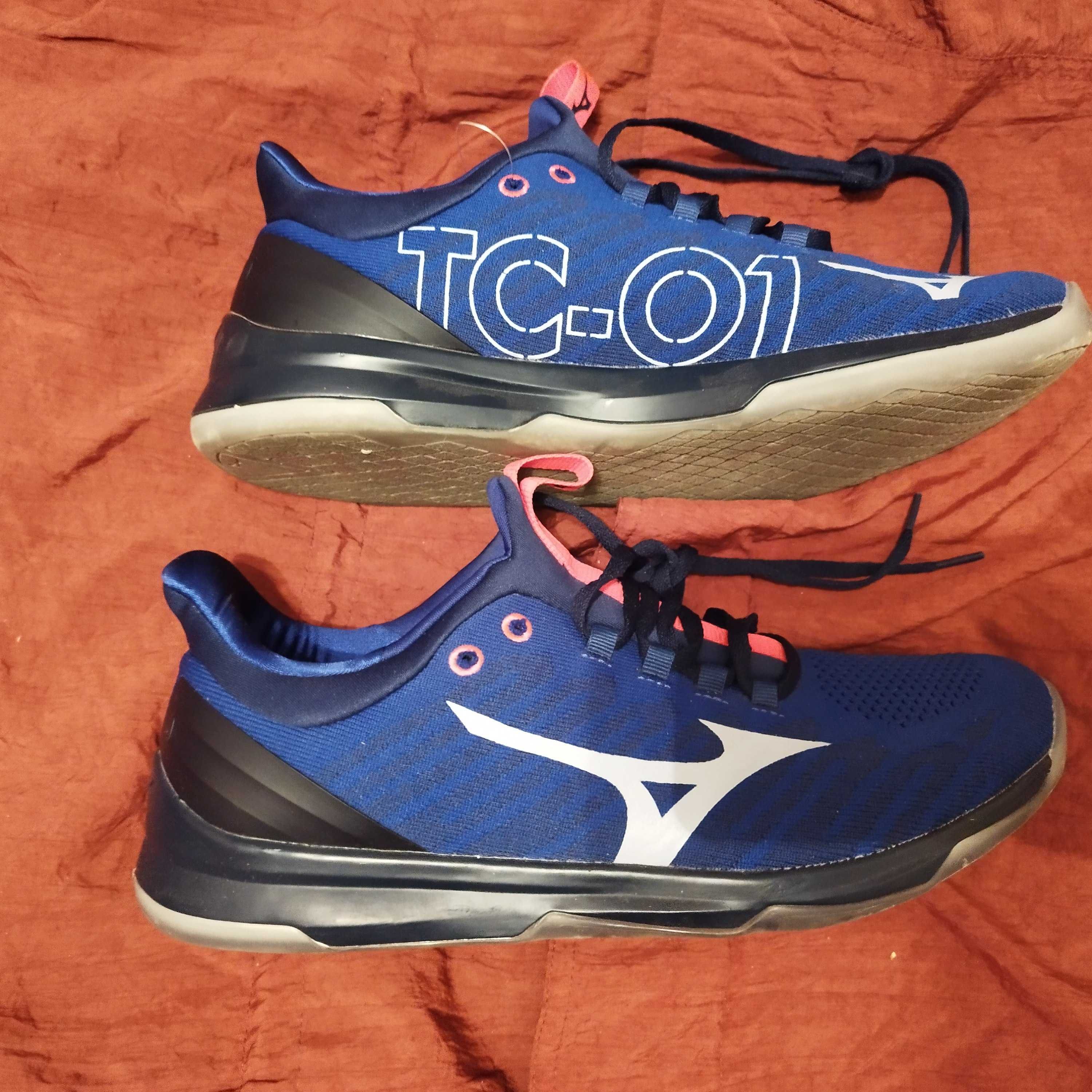 маратонки Mizuno 45,5-29,5см