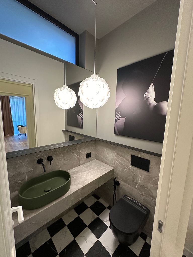Продава се Тристаен апартамент в София, Център - 130 кв.м за 4308 €/кв.м - Снимка #13