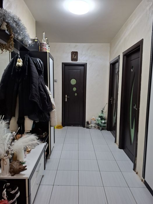 Продава се Двустаен апартамент в Генерал Тошево - 65 кв.м за 667 €/кв.м - Снимка #3