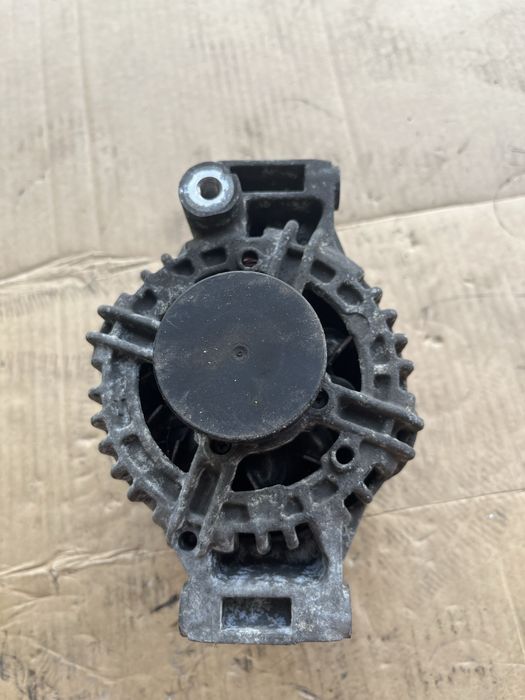 Alternator BMW Seria 1 E81/E87 116i 110A 14V COD: 0124325116