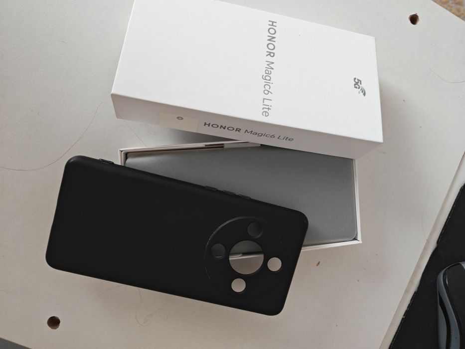 Honor Magic 6 Lite