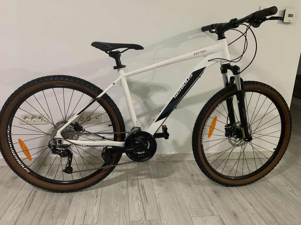 Bicicleta SERIOUS Eight Ball 27,5" MTB White (noua)