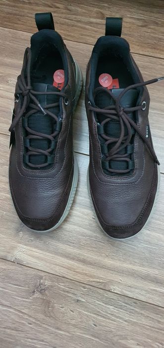 Vând sneakers maro, marca Lloyd