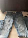 Blugi Levi’s albastri