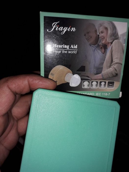 Слуховой аппарат сатылады