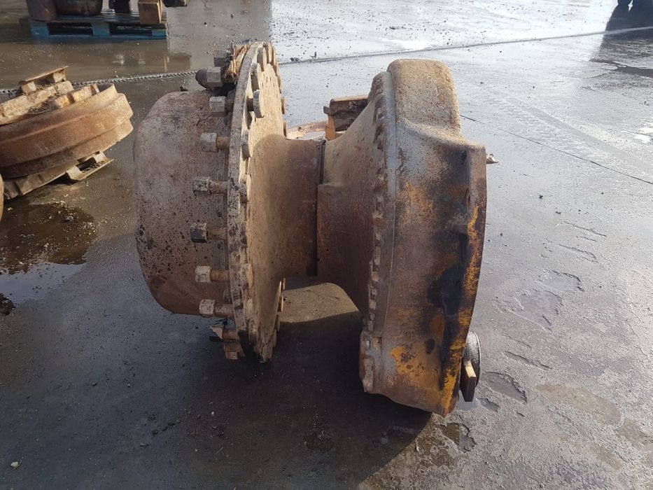 Transmisii si role intinzatoare buldozer Komatsu D65PX