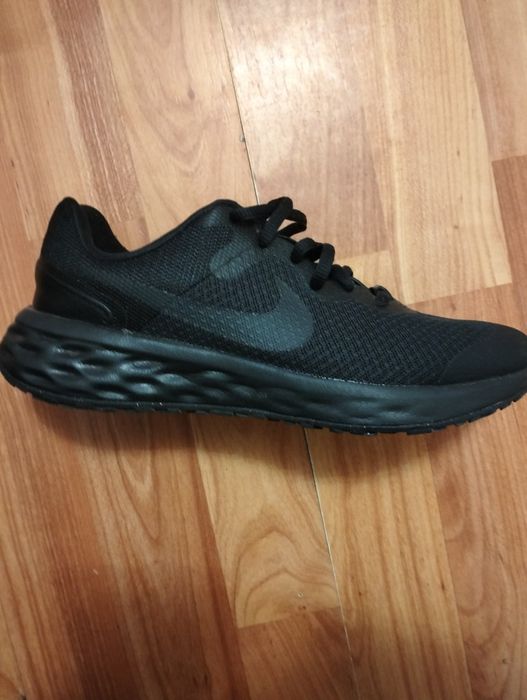 Adidași Nike mărimea 36