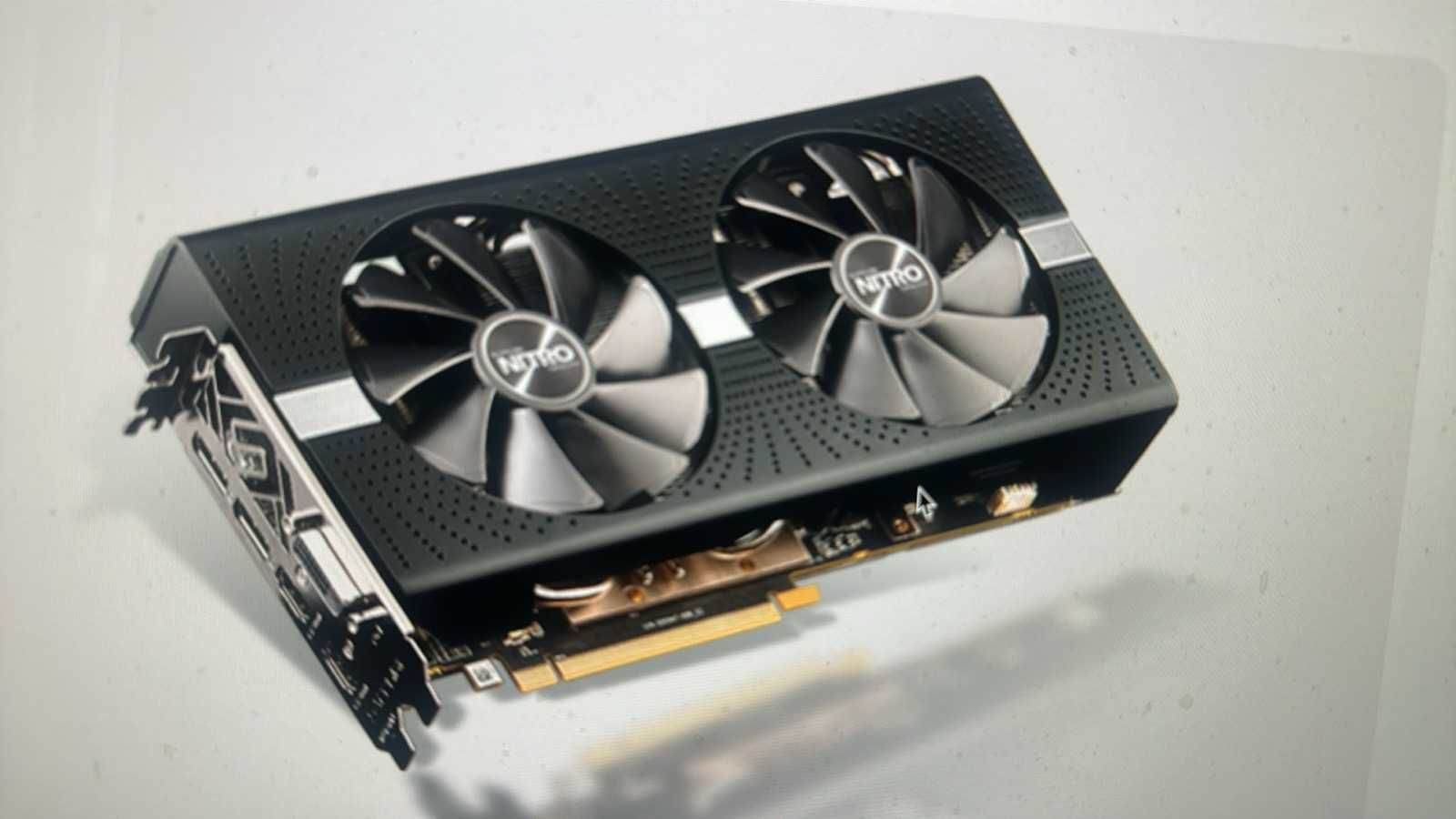 SAPPHIRE  Nitro + RX 580 8G G5