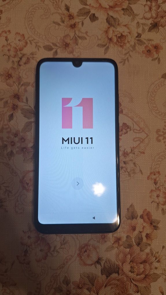 Продавам Xiaomi Redmi 7