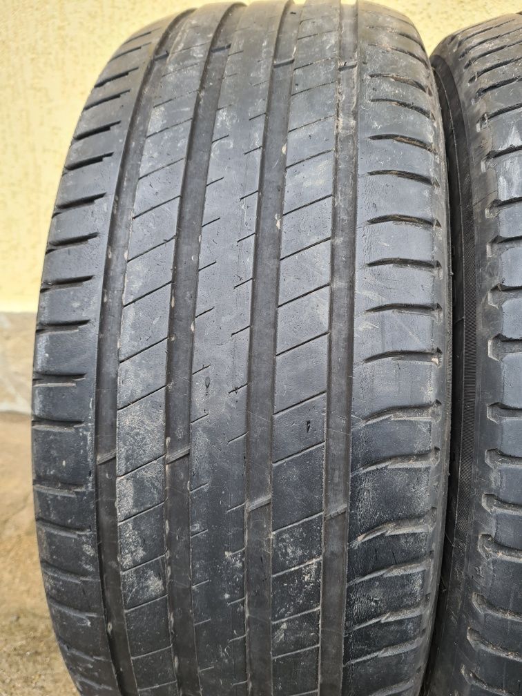 4 бр. летни гуми 235/55/19 Michelin 4 mm DOT 4015