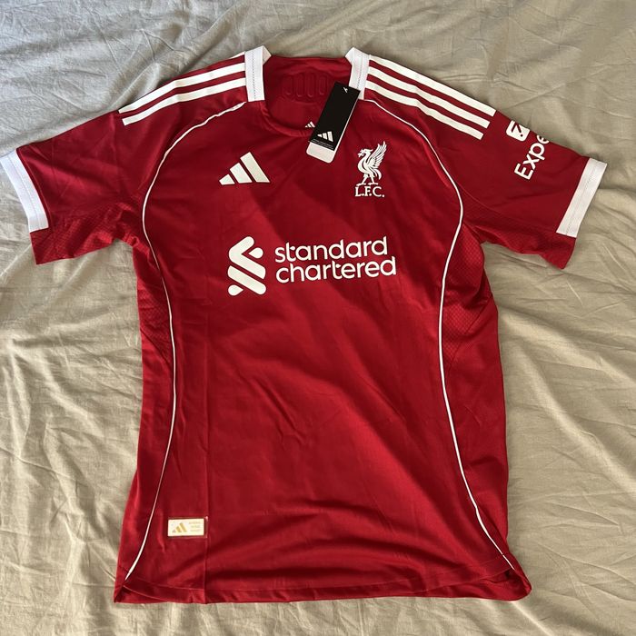 Нов Екип Liverpool 25/26