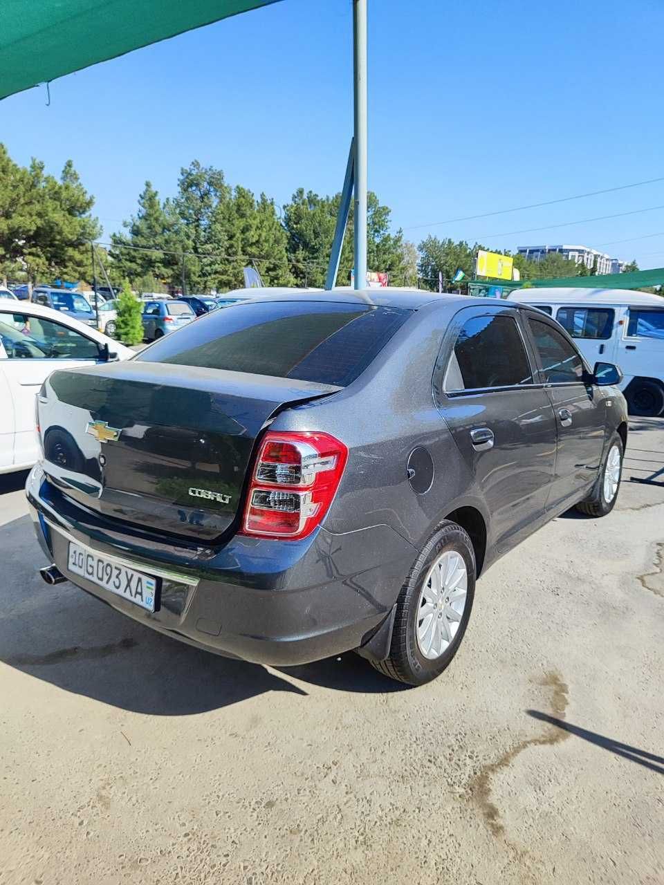 Cobalt 2021 yil avtomat