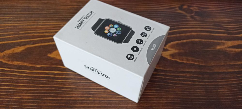 смарт часовник Smart Watch MEDIATEC Bluetooth watch - нов, с проблем