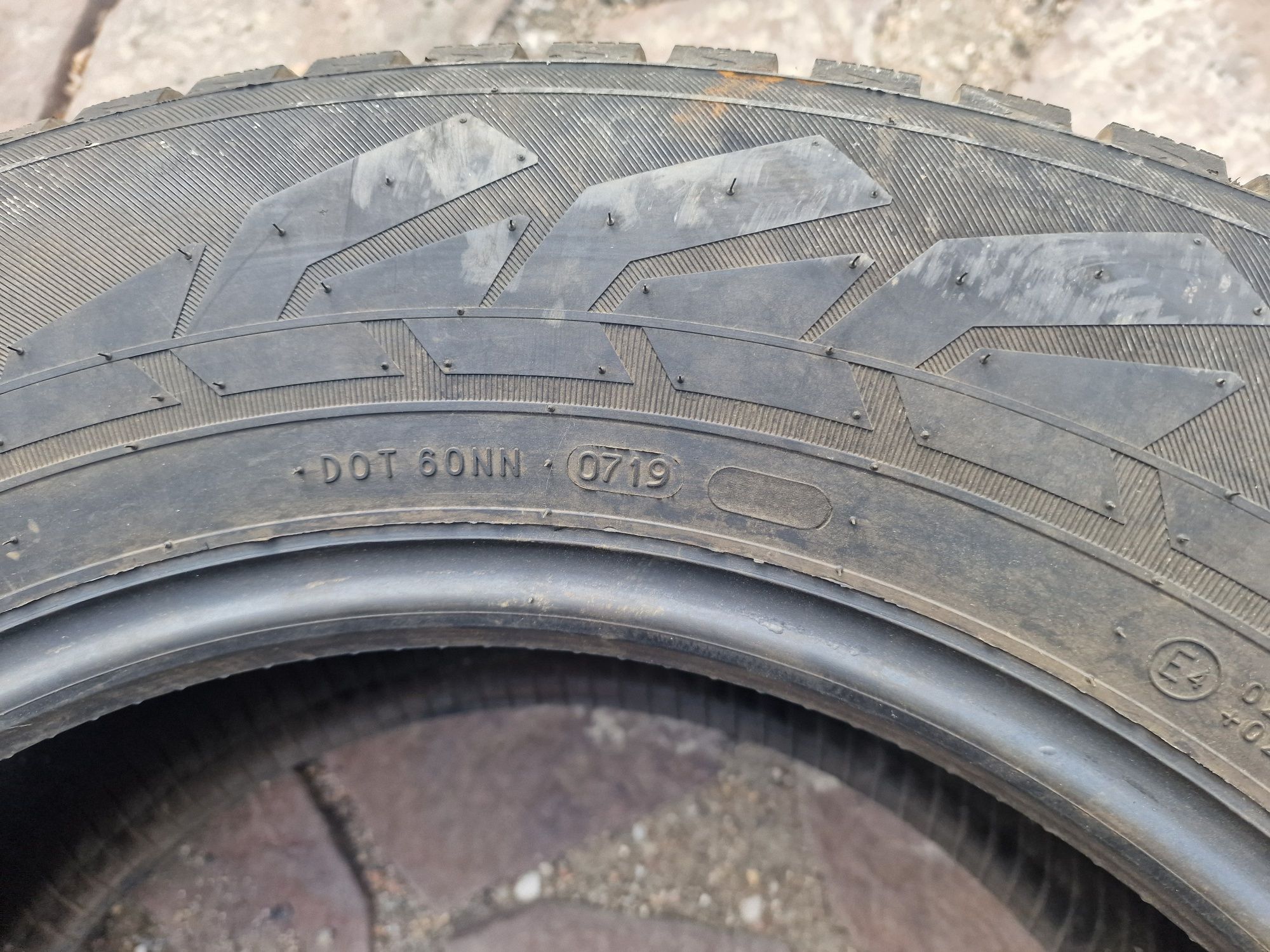 Резина Nokian 265/60/18
