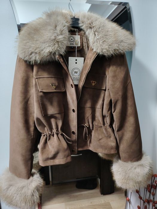 Чисто ново с етикет! Кафяво яке велур