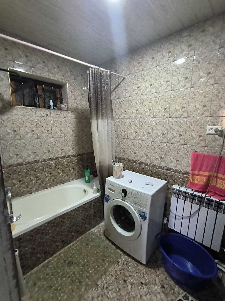 Sotiladi Avto moyka va 2 qavatli uy Qibray tumani, Kibray MFY 1 liniya