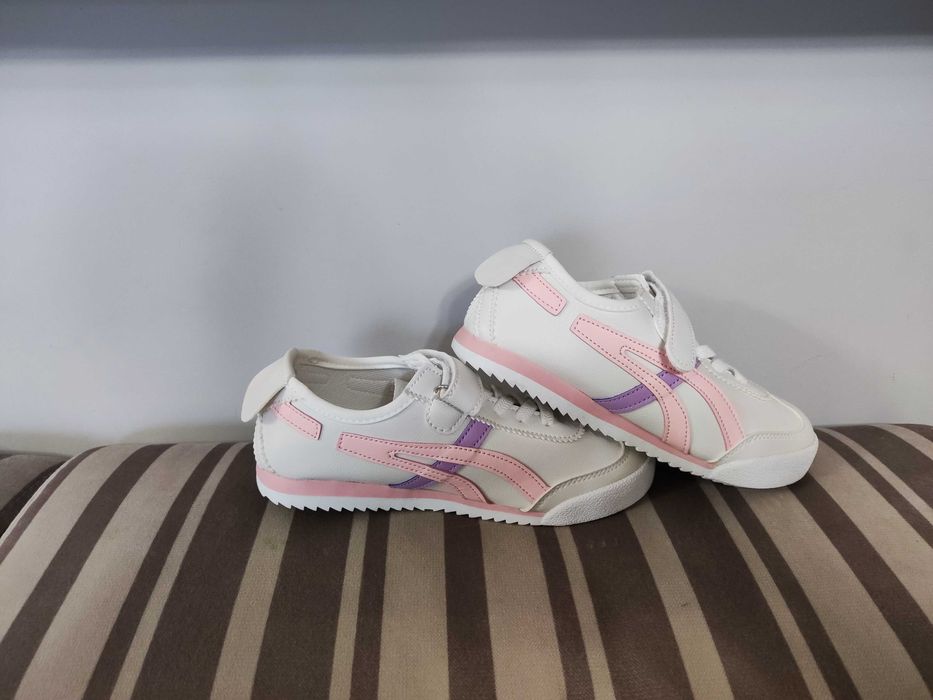 Детски маратонки Asics 34 номер