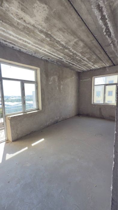 Бухоро шахар марказидан 3 хонали квартира сотилади