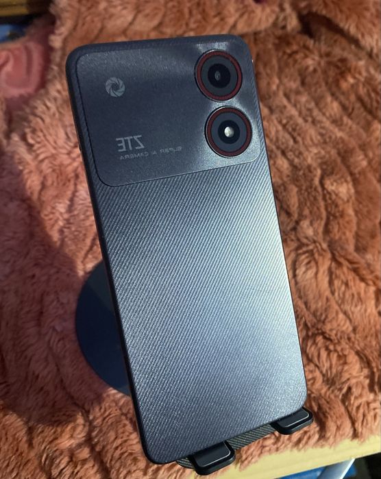 vand telefon ZTE a34