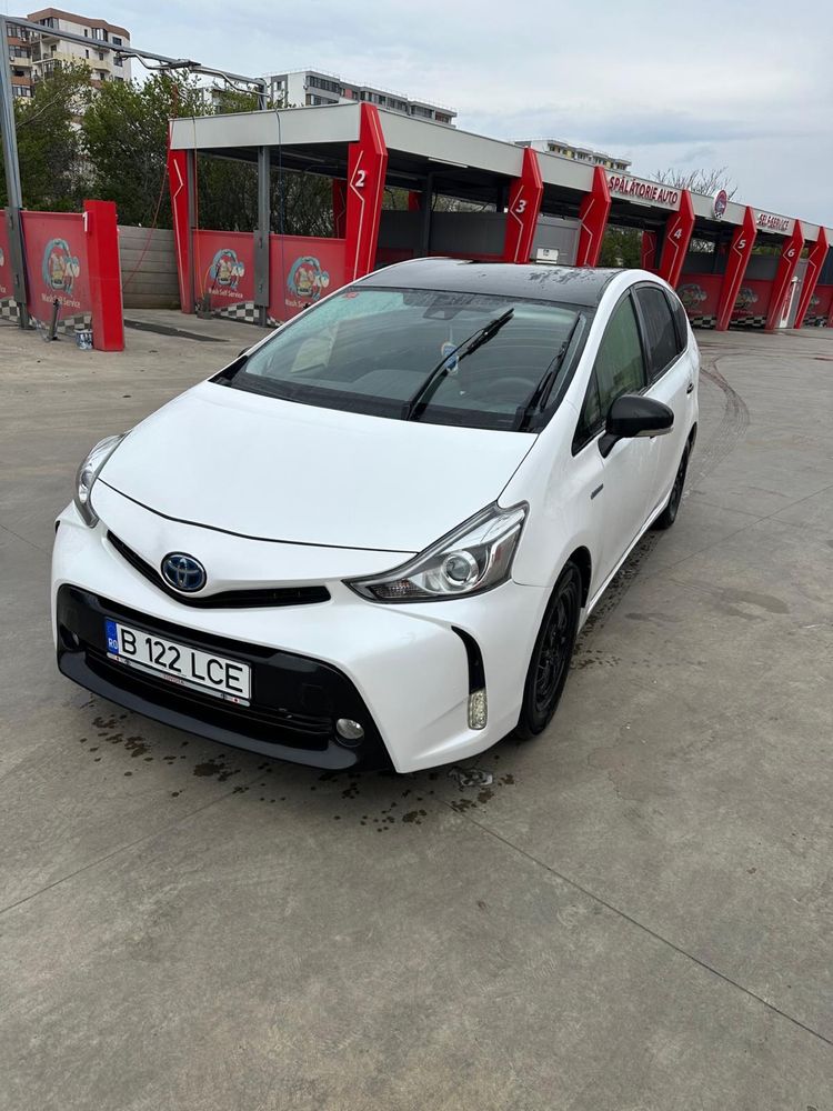 Toyota Prius+ 2018
