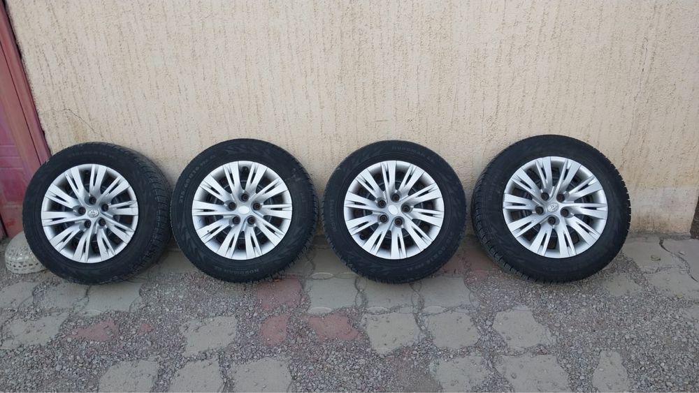 Зимние покрышки. 4 штуки (комплект)